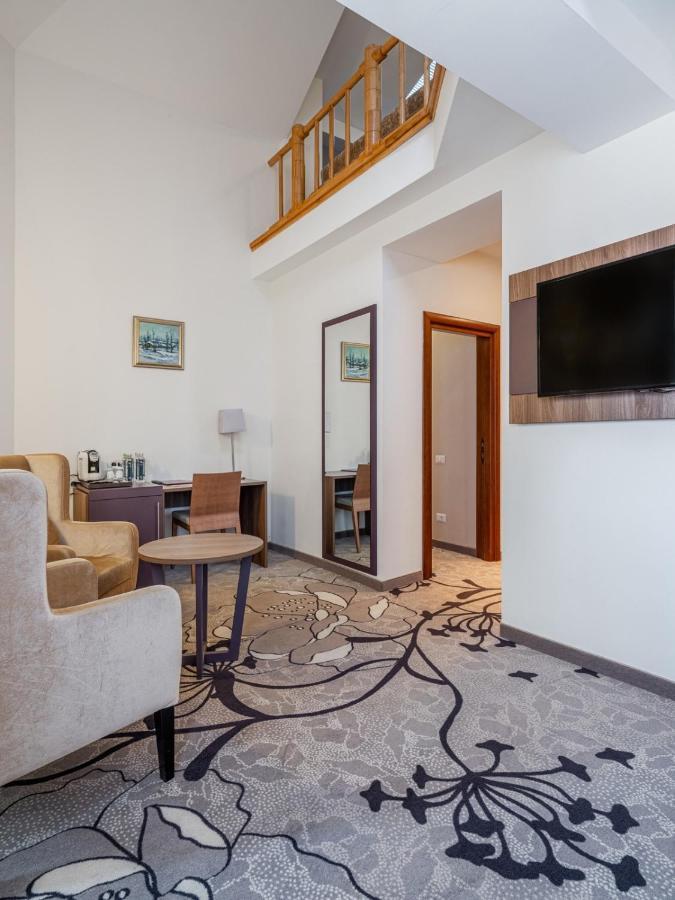 Hotel Miruna - New Belvedere Пояна-Брашов Экстерьер фото
