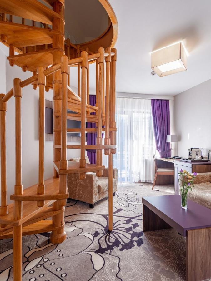 Hotel Miruna - New Belvedere Пояна-Брашов Экстерьер фото